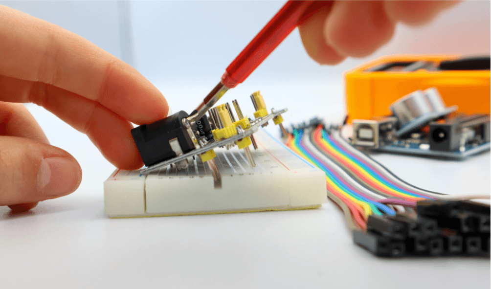 Aventureros de la Electrónica – Grado Tercero